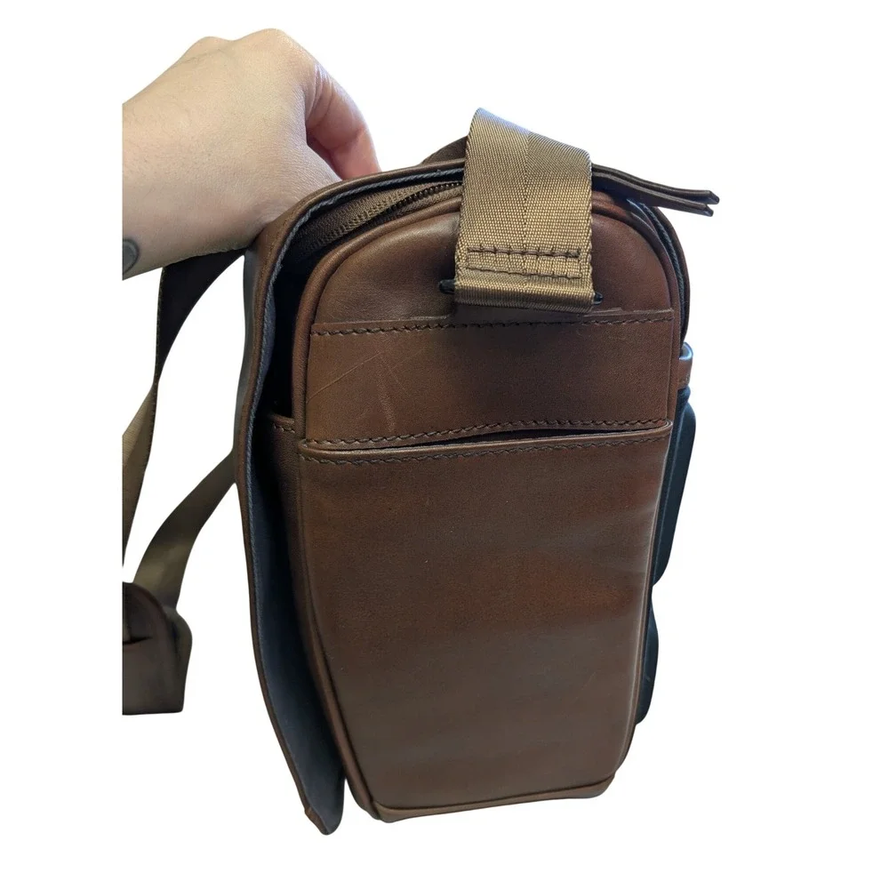 Cecilia Camera Bag Gallery Lambert 12L Messenger Photography Leather Chestnut